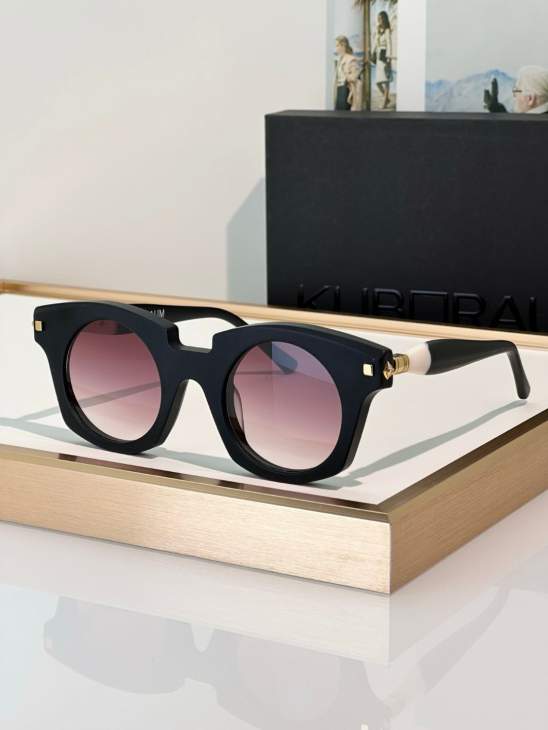 Picture of Kuboraum Sunglasses _SKUfw70683799fw
